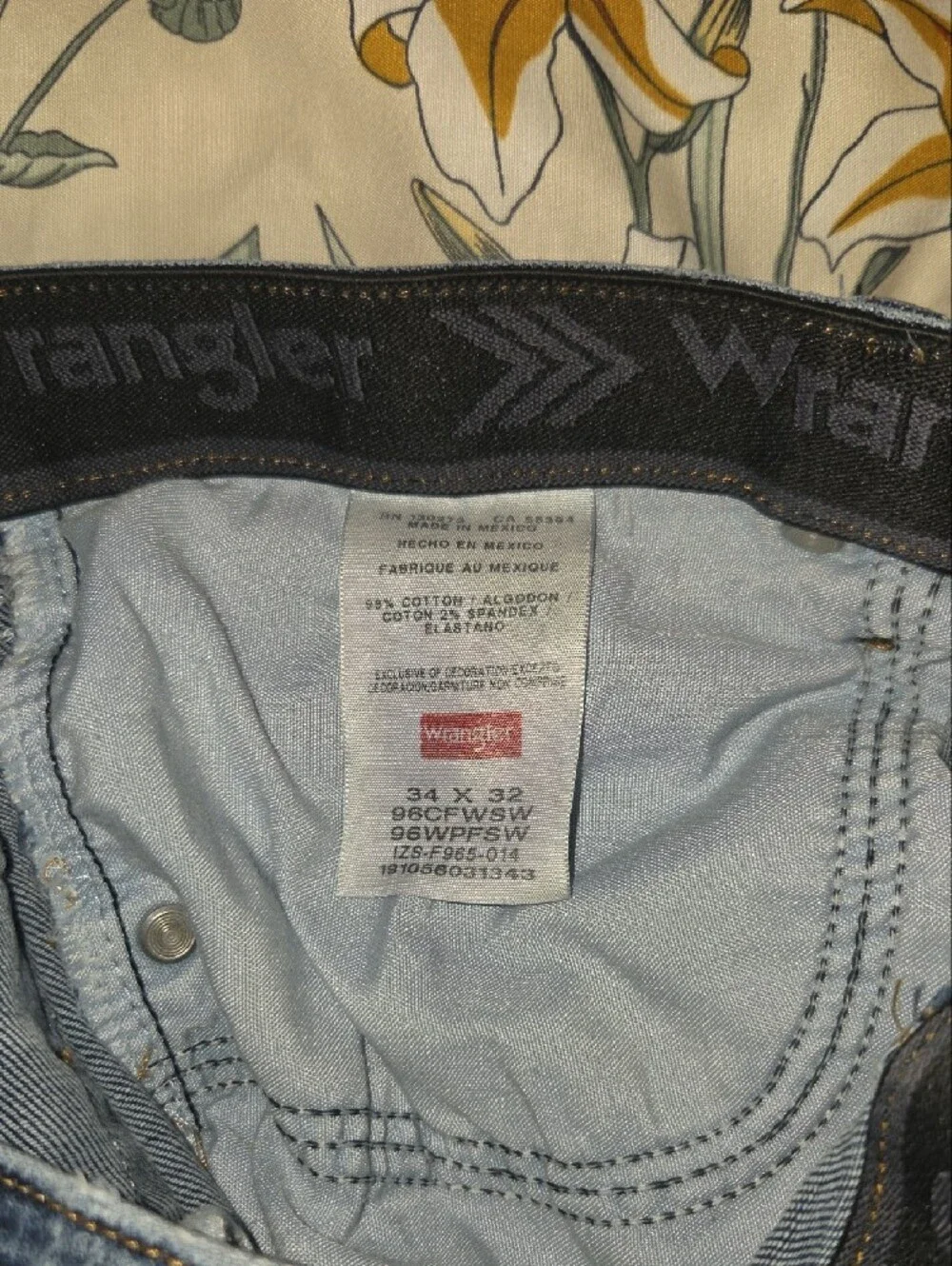 Wrangler Men's Straight Blue Denim Jeans